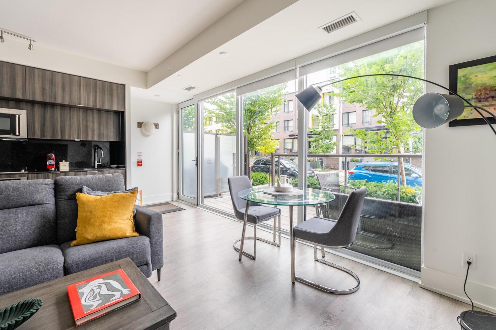 Spacious Corner Apartment Downtown Toronto Eksteriør billede