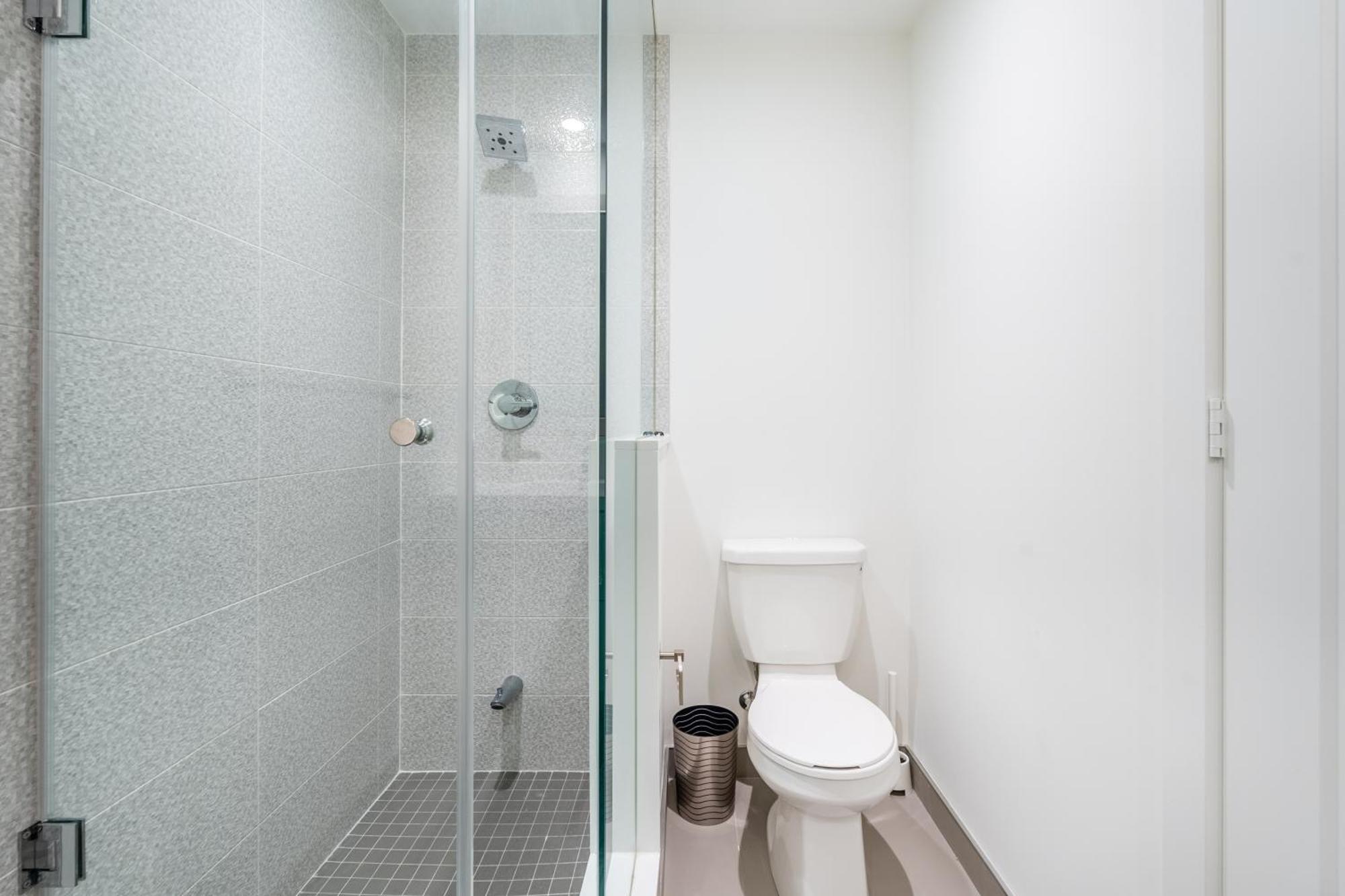 Spacious Corner Apartment Downtown Toronto Eksteriør billede