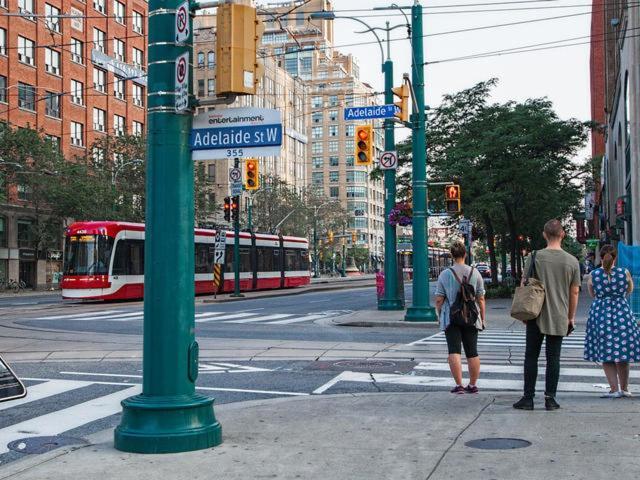 Spacious Corner Apartment Downtown Toronto Eksteriør billede