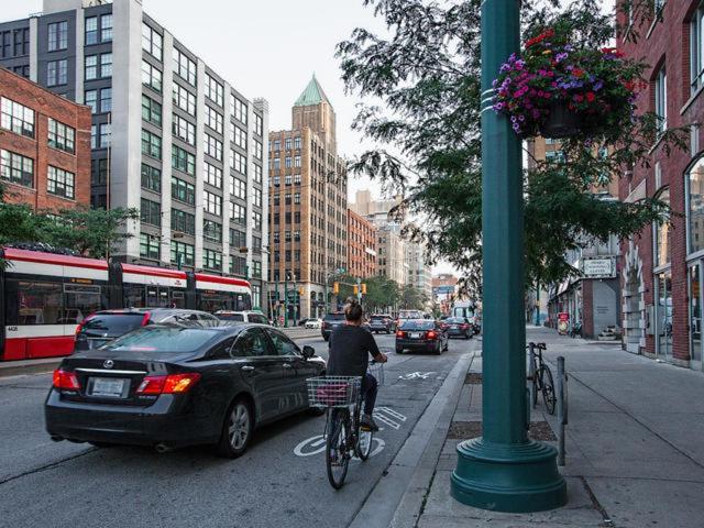 Spacious Corner Apartment Downtown Toronto Eksteriør billede